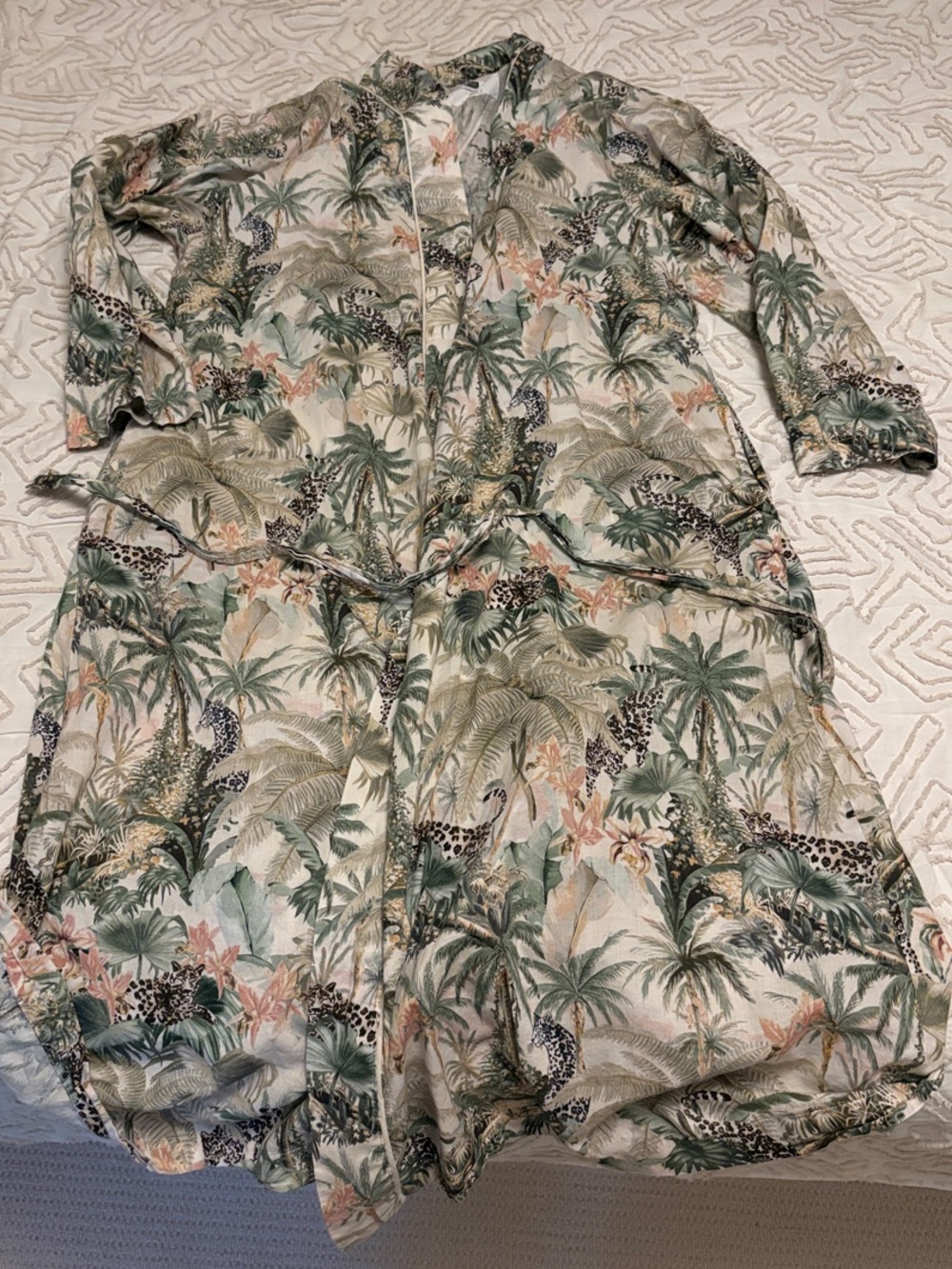F&F Tropical jungle Palm leopard Print cotton robe in Green and Blush